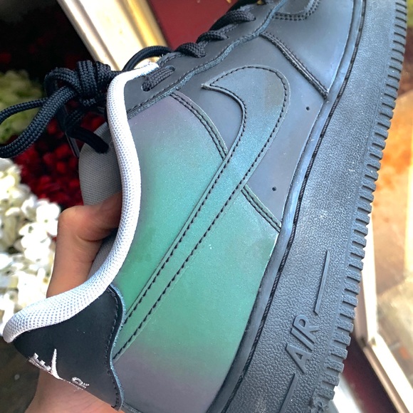 Reflective Air Force 1 - Picture 5 of 5